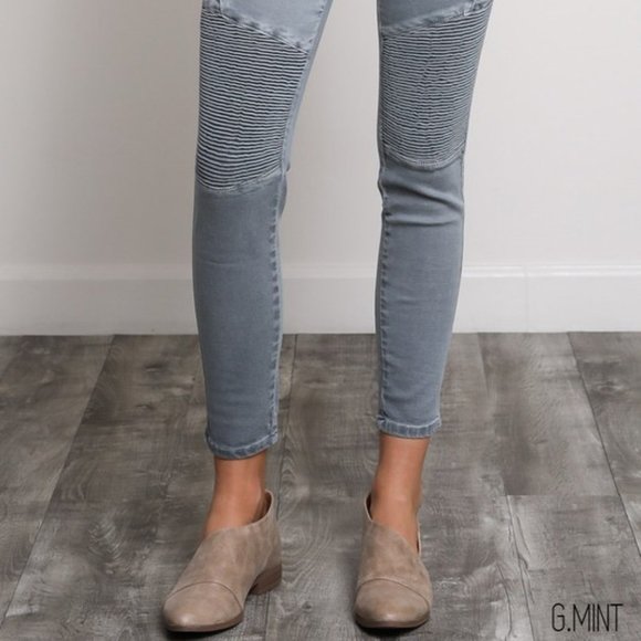 Biker Legging Jeans - Picture 2 of 4